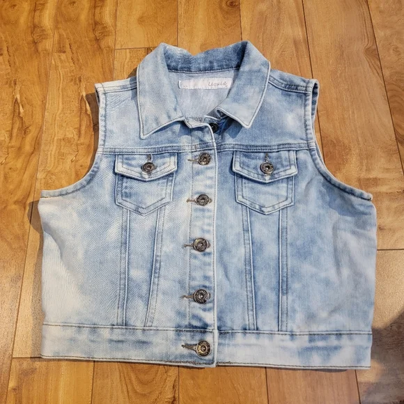 Jean jacket - Picture 1 of 1